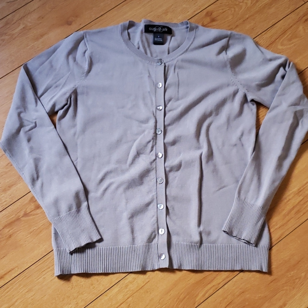 August silk Cardigan. Gray sz.S